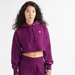 Champion: Reverse Weave Cropped Hoodie in Venetian Purple